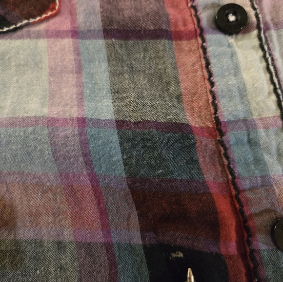 Roar: Plaid Button-Up Shirt - Picture 9 of 9